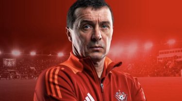 Игорь Леонов "Ақтөбе" клубының бас бапкері қызметінен кетті