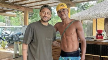 Щенсны: «Ямал — ерекше талант, бірақ Неймар секілді шоу жасауы үшін өз болмысын сақтауы керек»