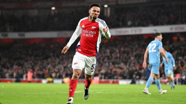 «Арсенал» келісімге келді: Итан Нванери клубта қалмақ